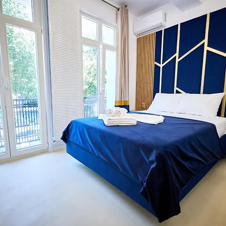 Carol Park View Otel