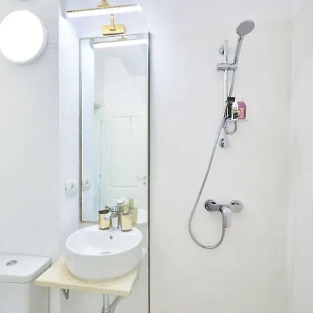 Carol Park View 3* Bükreş