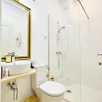 Carol Park View Hotel