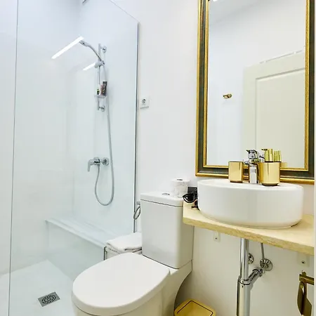 Carol Park View 3* Bucureşti