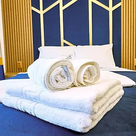Carol Park View Hotel