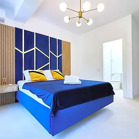 Carol Park View 3*