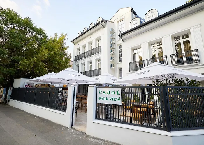 Готель Carol Park View
