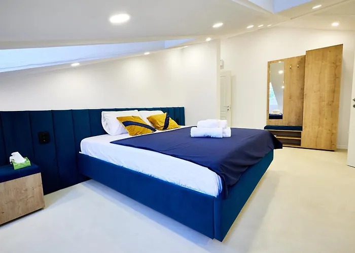 Hotell Carol Park View 3*