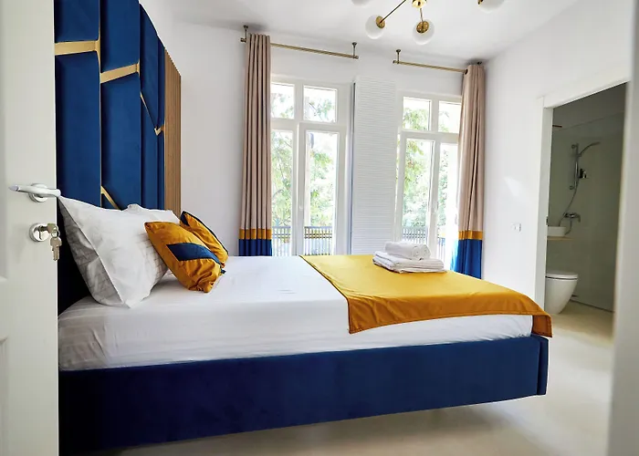 Carol Park View Hotell