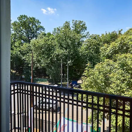Carol Park View 3*
