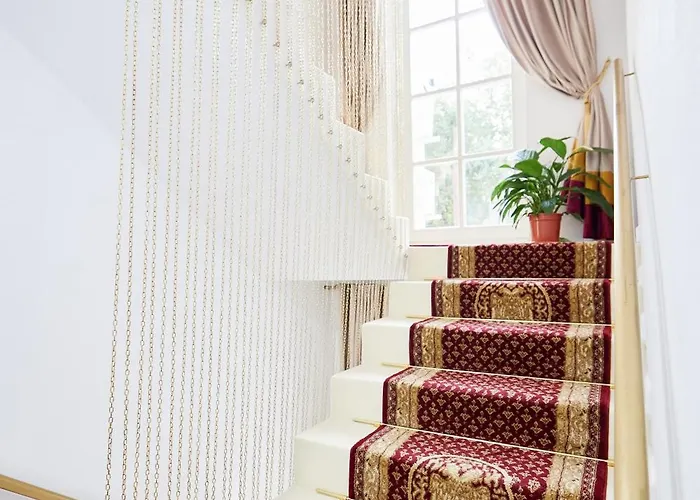 Carol Park View Bucareste