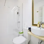 Carol Park View Hotell Bukarest