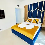 Carol Park View Hotell