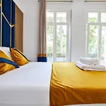 Carol Park View Hotell