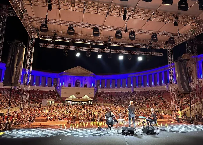 Carol Park View Βουκουρέστι